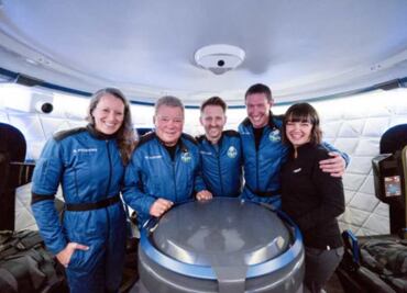 Blue Origin lleva al espacio con éxito al Capitán Kirk, William Shatner
