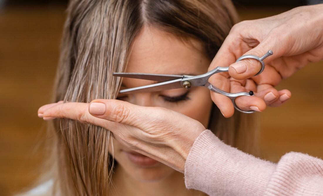 Aprovecha el nuevo comienzo de mes para renovar tu cabello. Foto: Freepik