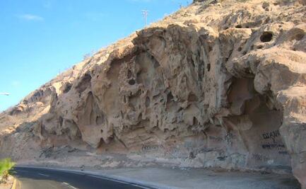 Hallan desnudo y golpeado a hombre en La Paz; fue encontrado en el cerro "La Calavera"