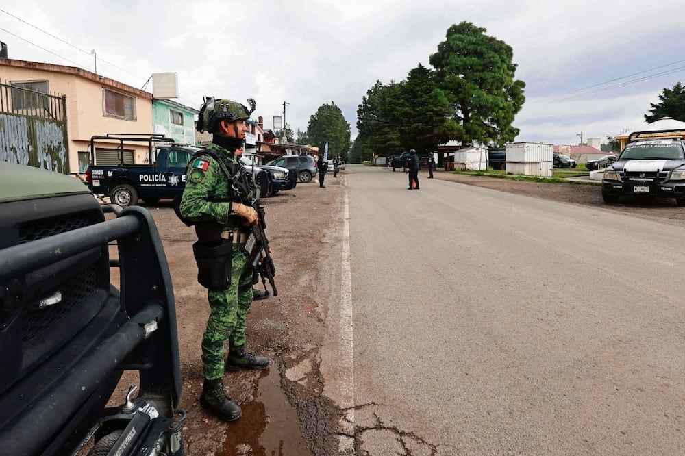 Fuerzas federales y estatales mantienen presencia en Texcaltitlán, dijo el secretario de Seguridad. Archivo EL UNIVERSAL