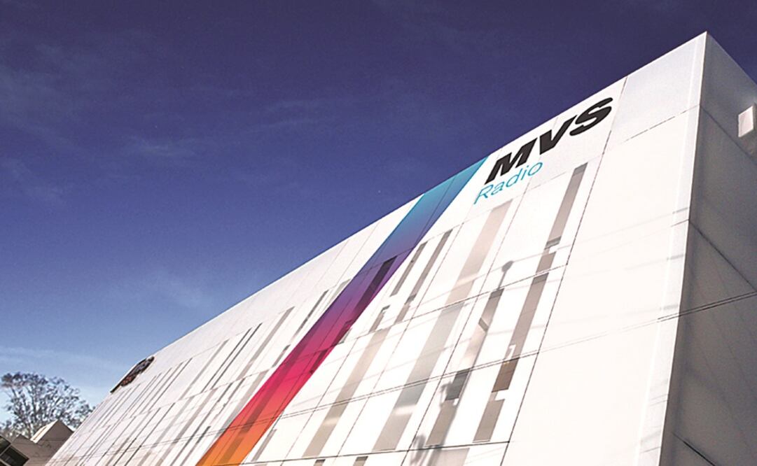 Telcel concluye compra de espectro de MVS