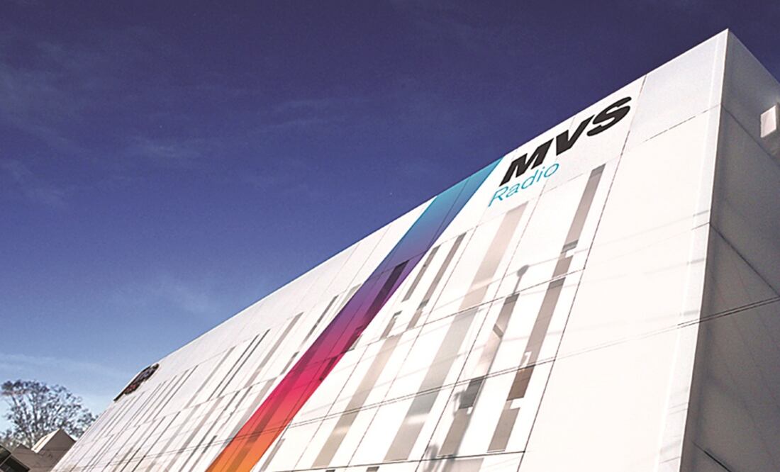 Telcel concluye compra de espectro de MVS