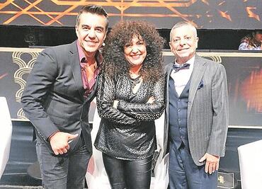 “Parodiando tiene más talento que muchos profesionales”