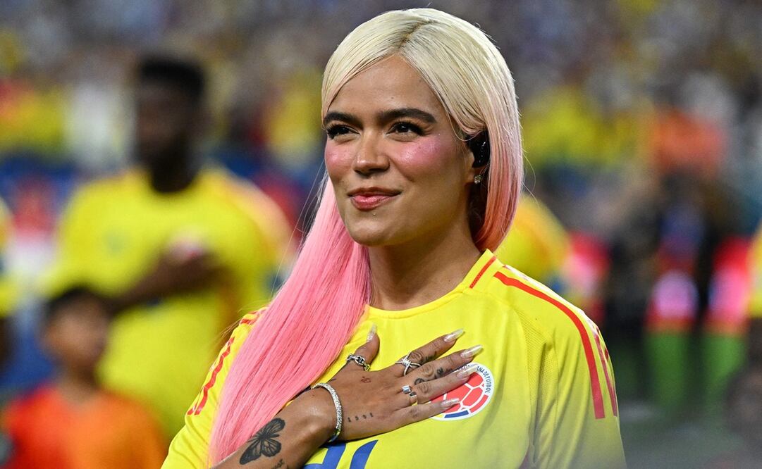 La cantante colombiana fue la elegida para interpretar el Himno Nacional de Colombia durante la final de la Copa América. Foto: AFP)