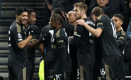 Raúl Jiménez y Fulham propinan dolorosa derrota al Tottenham 