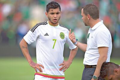 ‘Tecatito’ es baja de la Selección