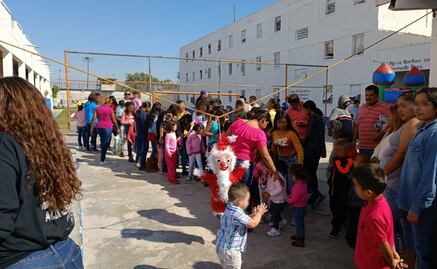 Llevan la Navidad a los penales de Tamaulipas