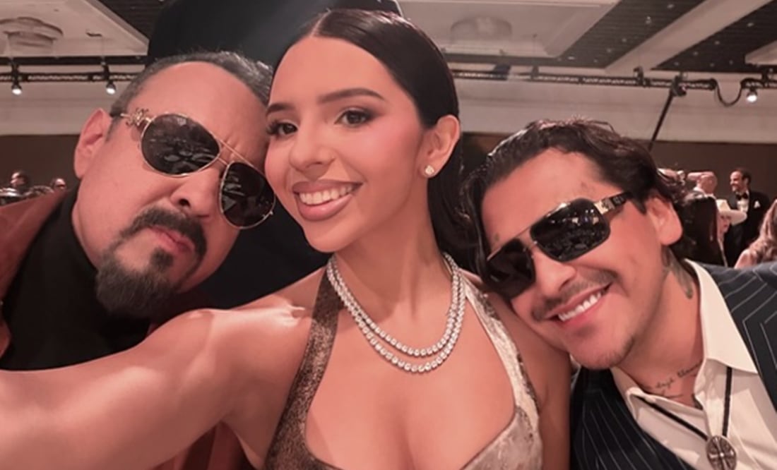 Ángela Aguilar presume foto con su padre y con su esposo Christian Nodal.