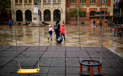 Gobierno de España analiza aplicar toque de queda ante rebrote de Covid-19