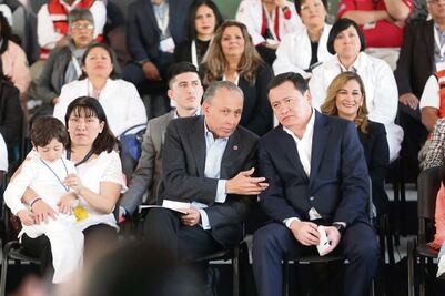 Llama Osorio Chong mantener la unidad