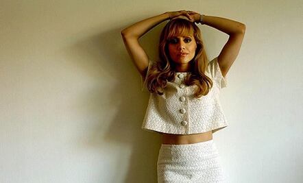 Carl Sagan y Brittany Murphy, en un día como hoy