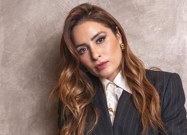 Cynthia Rodríguez impone estilo con un look ideal para mujeres mayores de 30 años