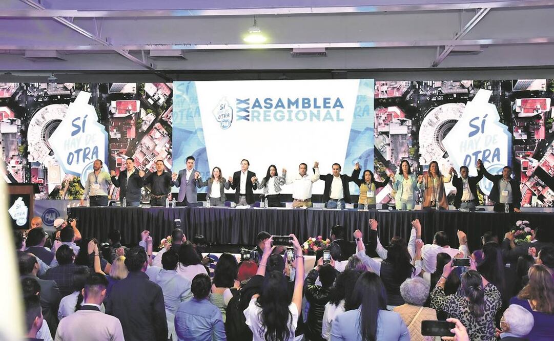 En la 30 Asamblea Regional del PAN, el líder del partido en la CDMX llamó a gobernar, legislar y contrastar con ejemplo. Foto: Especial