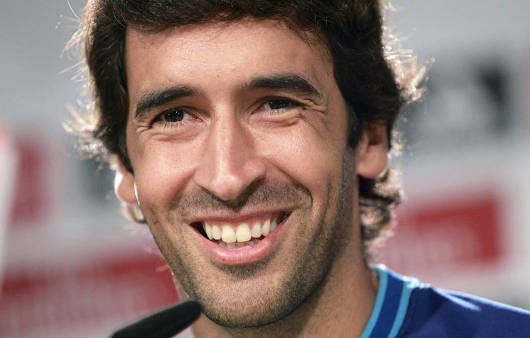 Raúl encabeza a las leyendas de la liga española que se enfrentarán a México