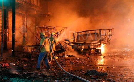 Incendio afecta 10 puestos ambulantes en Tuxtepec