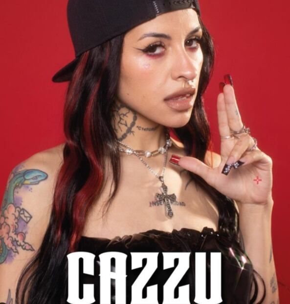 Cazzu estrena look para su nuevo sencillo "De Pari" 