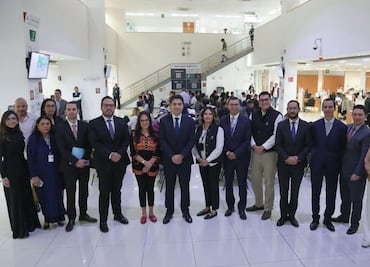 Jefe del SAT visita oficinas centrales; supervisa medidas de simplificación a contribuyentes