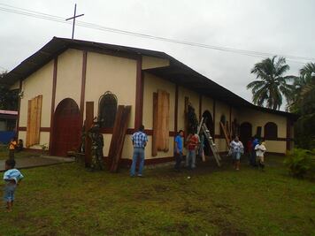 Nicaragua decreta emergencia nacional por huracán, sismo y tsunami