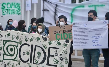 Romero Tellaeche culpa a grupo de alumnos de impedir correcto funcionamiento del CIDE