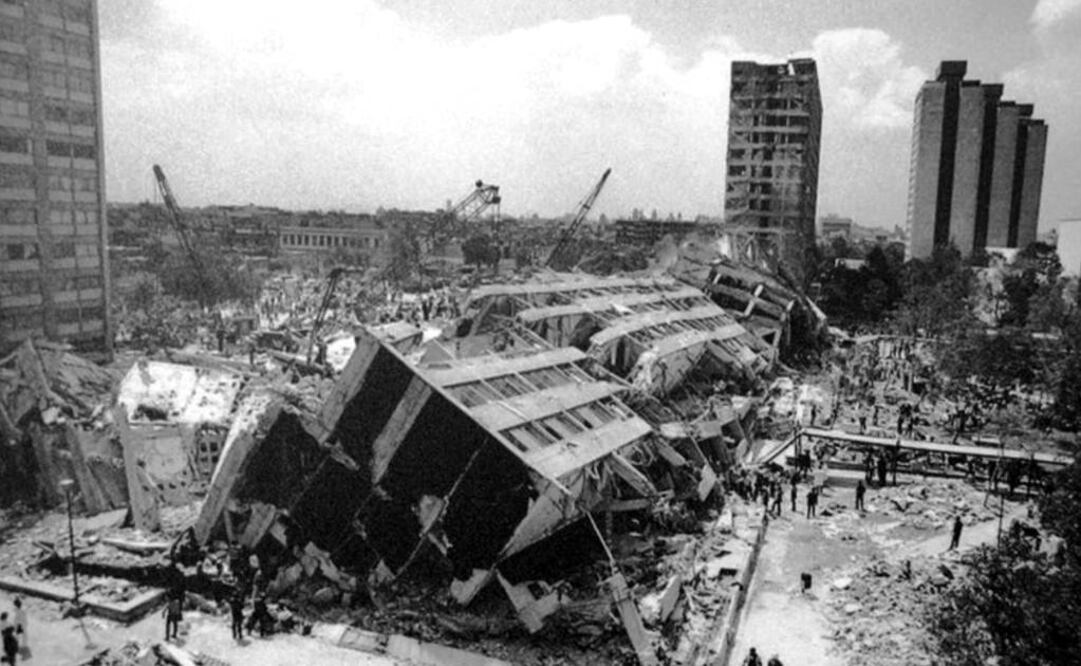 Vista de Tlatelolco luego del terremoto del 19 de septiembre de 1985 en la ciudad de México. FOTO: Archivo / EL UNIVERSAL