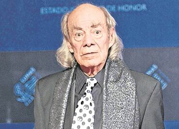 "El Loco" Valdés se someterá hoy a cirugía