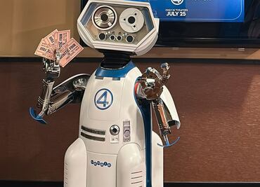 Nuevo tráiler de “Los 4 Fantásticos: primeros pasos” revela el rol de H.E.R.B.I.E., el tierno robot de Marvel