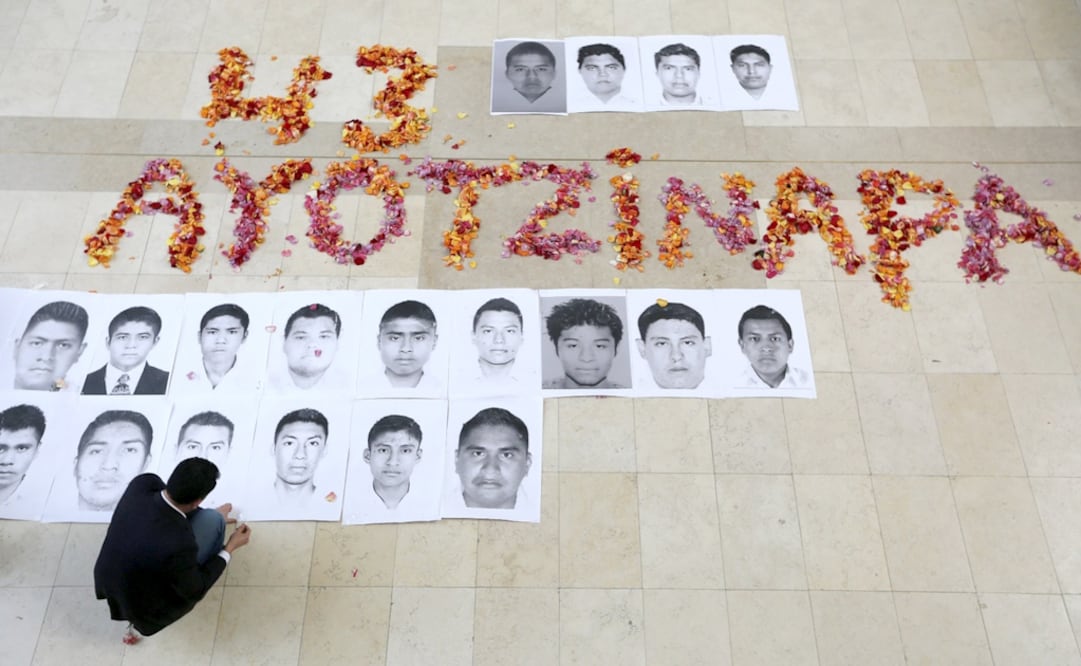 Portraits of some of the 43 missing students of the Ayotzinapa teachers' training college – Photo: John Vizcaíno/REUTERS