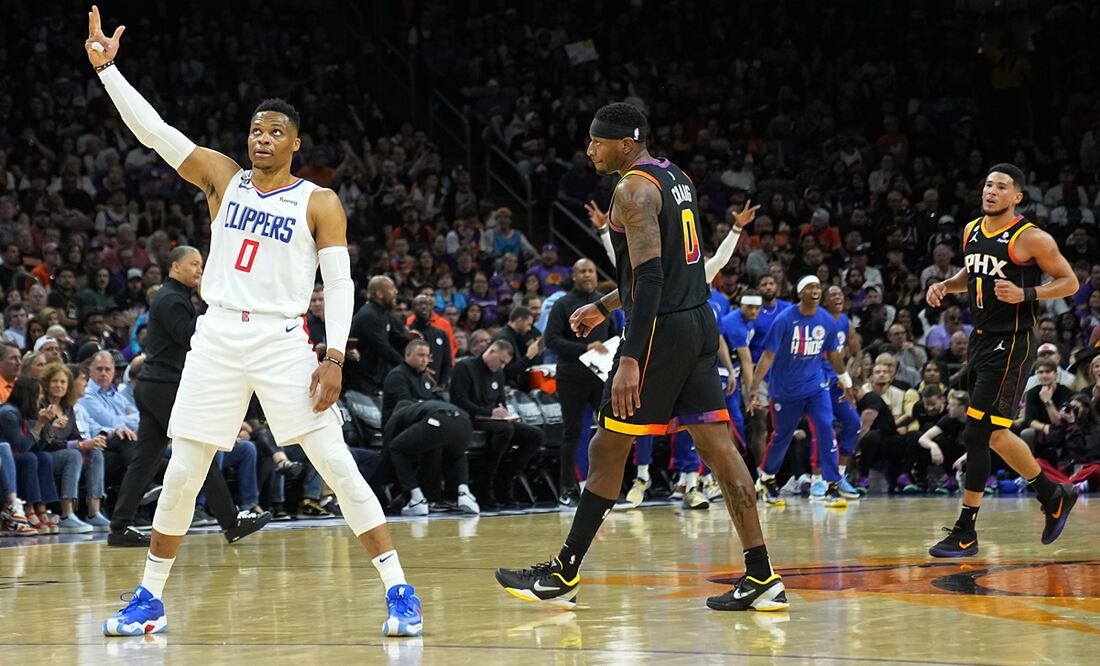 Russell Westbrook se llevó los reflectores del primer juego / Foto: AP