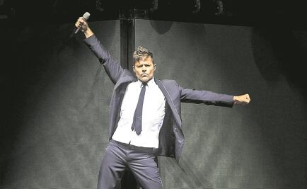 Preparativos para concierto de Ricky Martin complican tránsito en el Zócalo