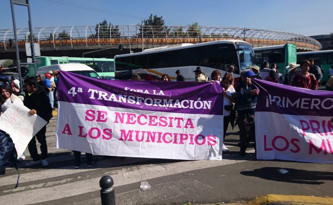Siguen las protestas en San Lázaro. Foto: Alejandra Canchola/EL UNIVERSAL