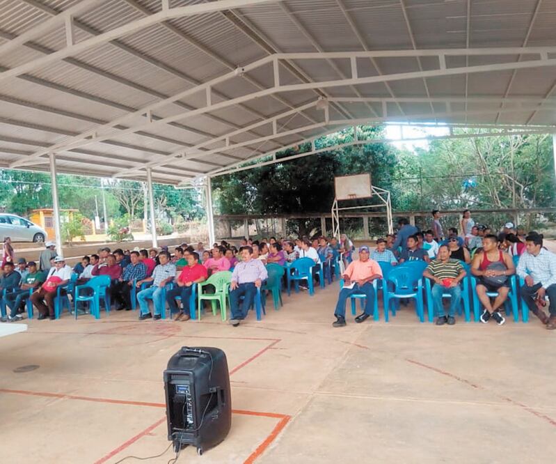 Representantes de comunidades, agrupadas en la Resistencia Civil de Ucizoni, se movilizarán del 20 al 22 de febrero, contra cobros de CFE. ARCHIVO EL UNIVERSAL