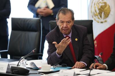 México no se comprometió a cerrar sus fronteras en acuerdo con EU: Muñoz Ledo 