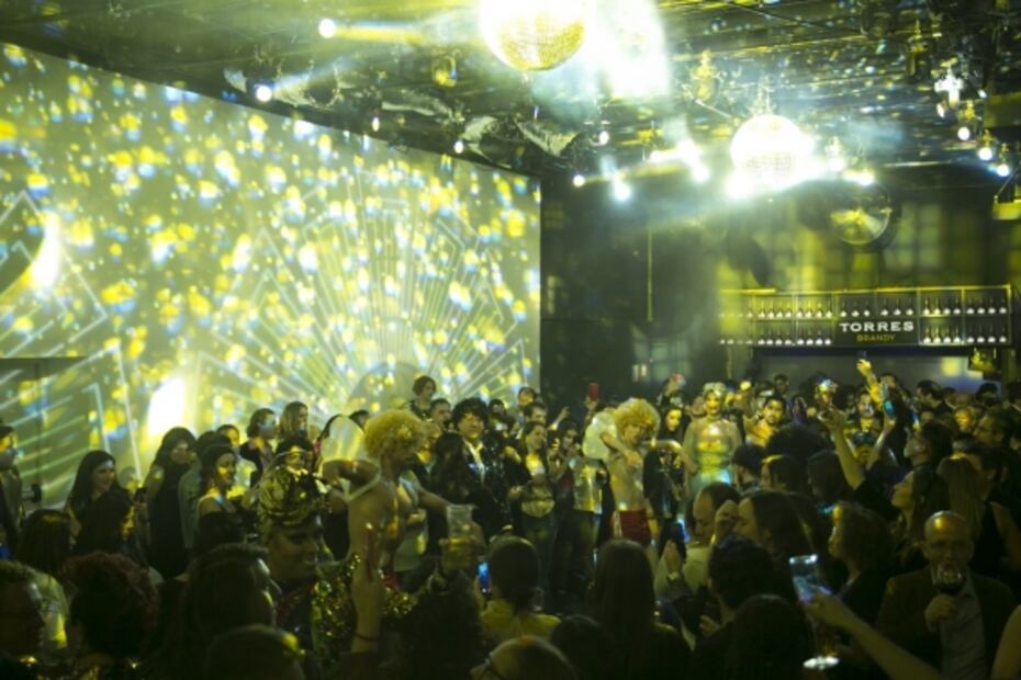 Recrean las fiestas en el Studio 54