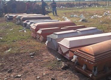 Sepultan 13 cuerpos sin identificar