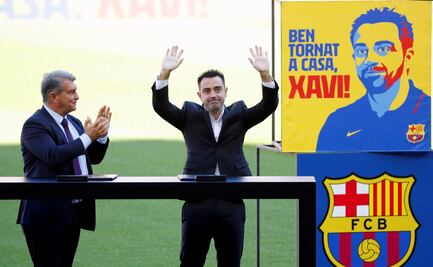 Así fue la imponente presentación de Xavi Hernández en el Camp Nou 