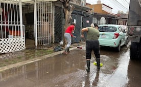 "Nunca nos habíamos inundado así, se metió a las casas"; lluvias intensas sorprendieron a vecinos en Coacalco