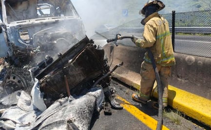 Choque múltiple en autopista Guadalajara-Tepic deja 10 muertos; hay otras diez personas lesionadas