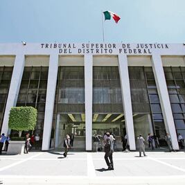Llaman al retiro en tribunal superior