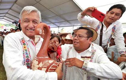 AMLO acusa al PAN de hacerse “patos” en votación para programas sociales