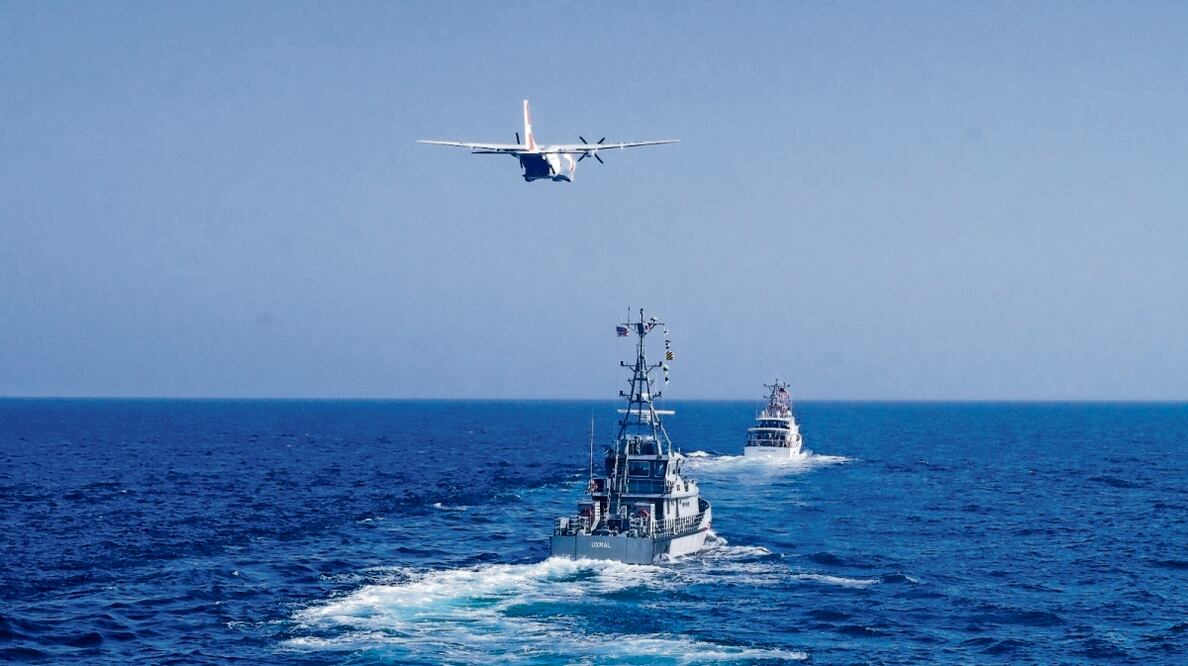 Parte de las capacidades a fortalecer entre ambas Fuerzas Armadas durante el desarrollo del ejercicio fue la búsqueda y rescate en el mar. Foto: Especial