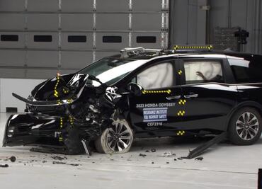 Minivanes no son tan seguras en los asientos traseros: estudio