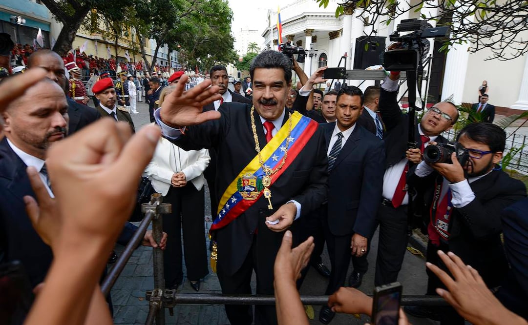 Nicolás Maduro también acusó a EU de planear una conspiración en Venezuela (AP)