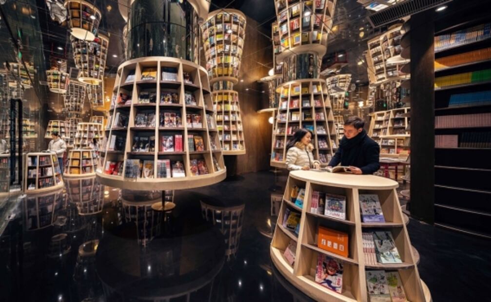 Inauguran alucinante librería laberíntica