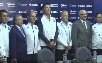 Robert Dante Siboldi es presentado como DT de Cruz Azul