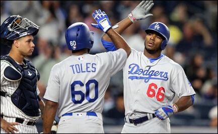 Jugador de los Dodgers es arrestado por dormirse afuera de aeropuerto