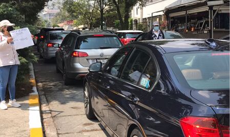 Se vuelve a registrar fila kilométrica para vacuna contra Covid en Huixquilucan