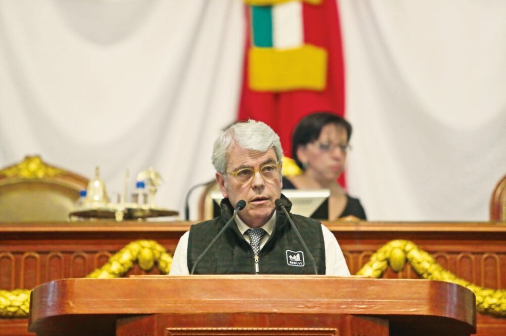 Felipe de Jesús Gutiérrez dijo que las viviendas que registraron daño total, se ubican las delegaciones Iztapalapa, Tláhuac, Xochimilco, Tlalpan y Álvaro Obregón serán reconstruidas con cargo al Fonden. (IVAN STEPHENS. EL UNIVERSAL)