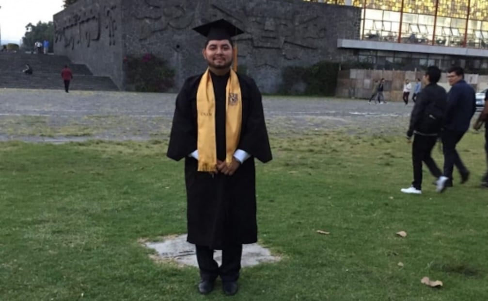 “Vete a cumplir con tu labor”: Exigen justicia por médico interno que murió por Covid en hospital de Ecatepec