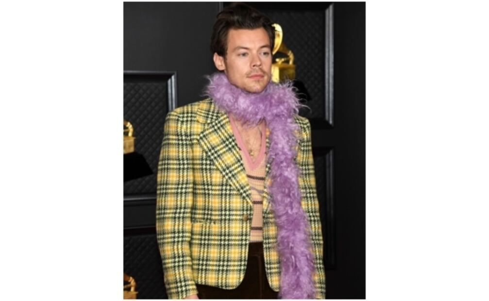 Harry Styles reparece con nuevo y sugerente disco "Harry's House"