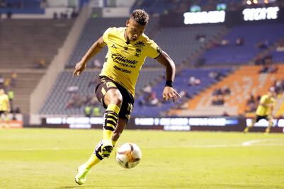 Ray Sandoval sufre terrible lesión ante Puebla 